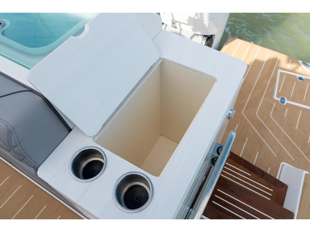 Regal LX43 LX43 2025 alt