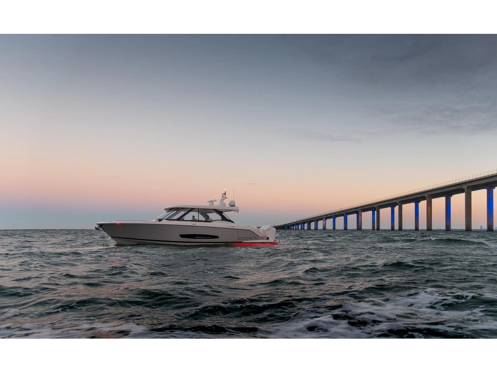 Regal LX43 LX43 2025 alt