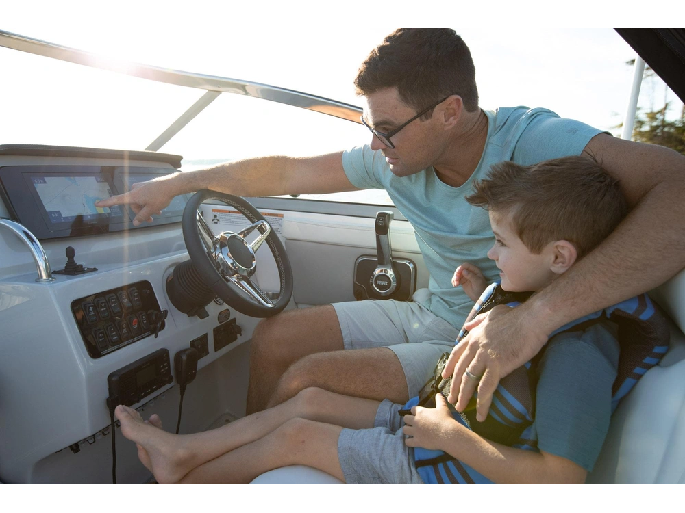 Regal 28 Express 28 Express 2025 alt