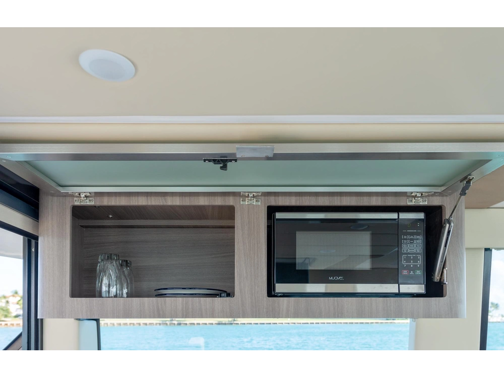 Regal 38 Grande Coupe 38 Grande Coupe 2025 alt