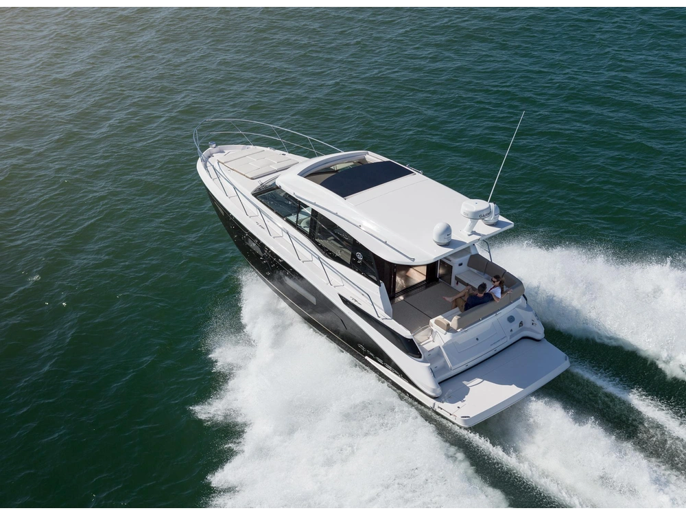 Regal 42 Grande Coupe 42 Grande Coupe 2025 alt