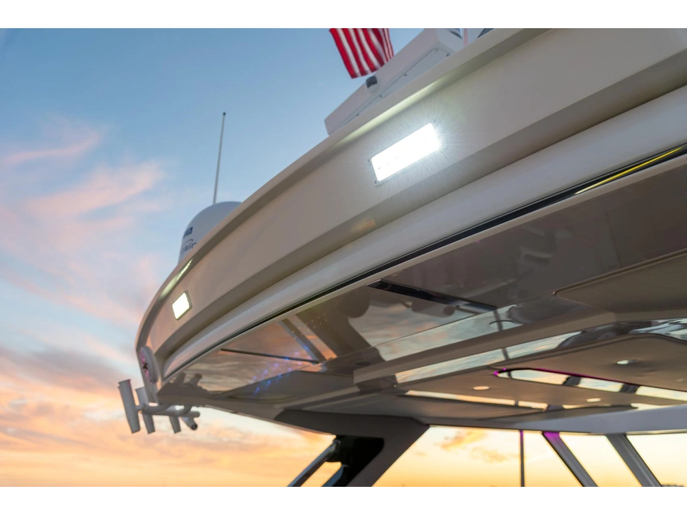 Regal LX43 LX43 2025 alt