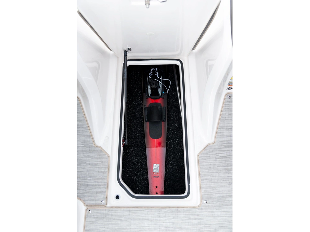 Regal 2000 ES 2000 ES 2025 alt