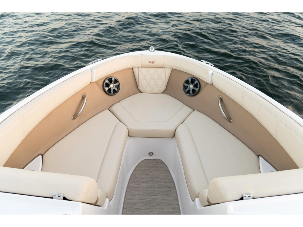 Regal 21 OBX 21 OBX 2025 alt