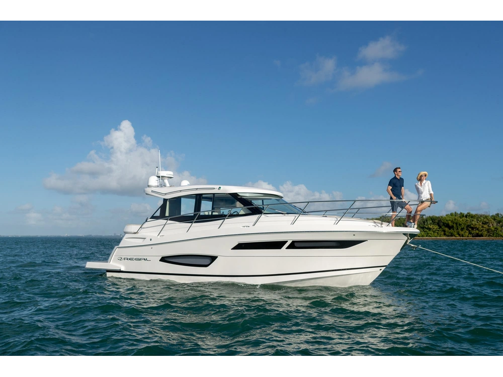 Regal 38 Grande Coupe 38 Grande Coupe 2025 alt