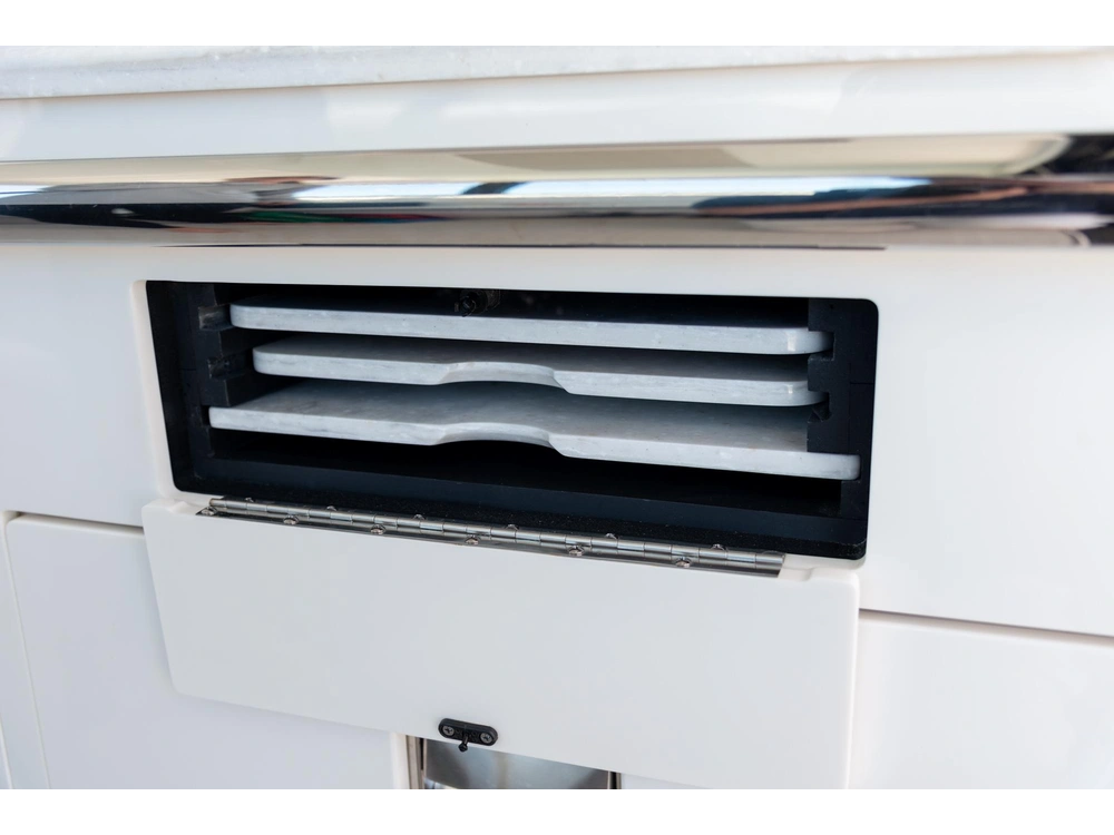 Regal 36 XO 36 XO 2025 alt