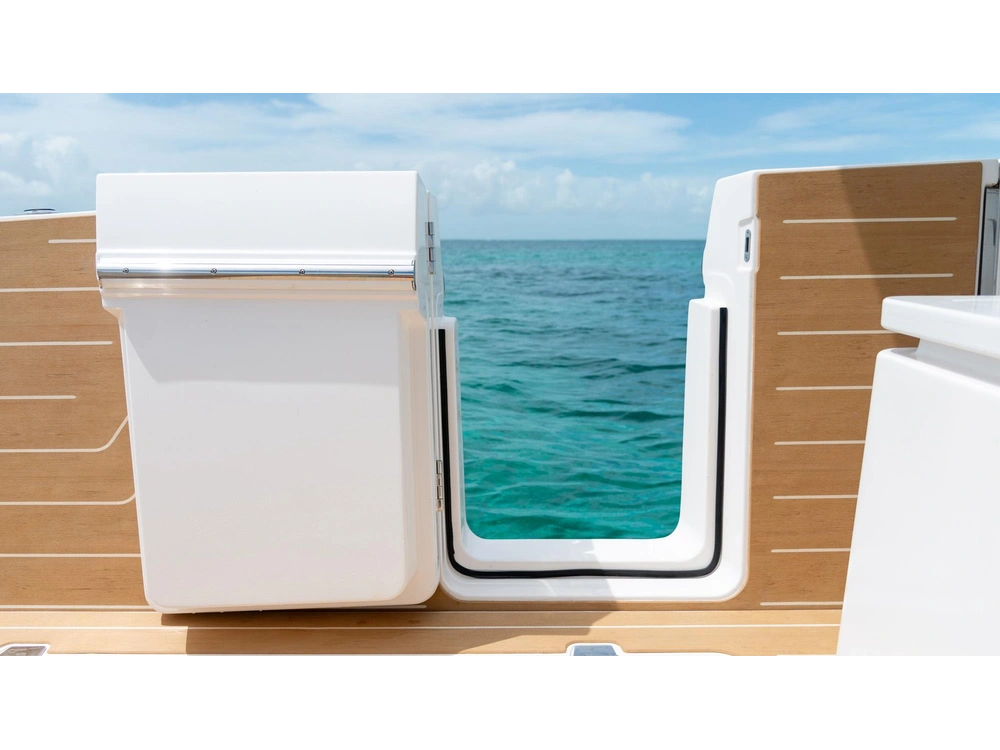 Regal LX43 LX43 2025 alt