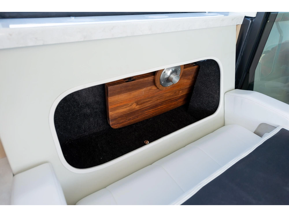 Regal 38 FLY 38 FLY 2025 alt