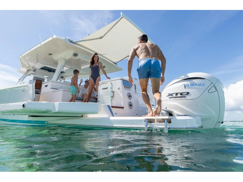 Regal 43 SAV 43 SAV 2025 alt