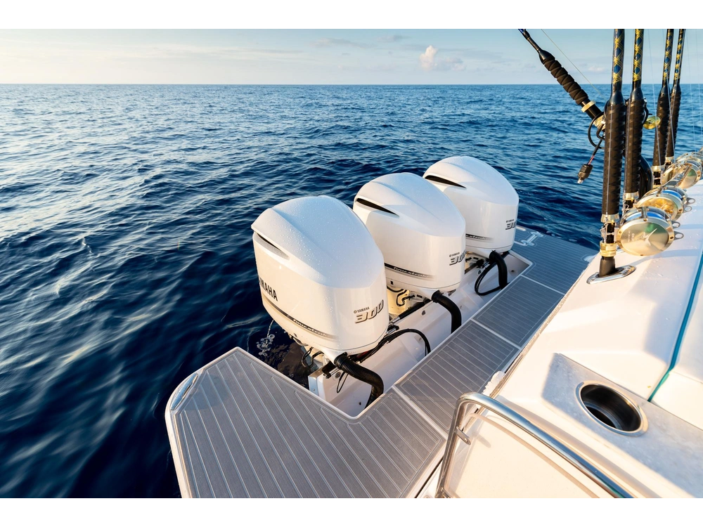 Regal 38 SAV 38 SAV 2025 alt