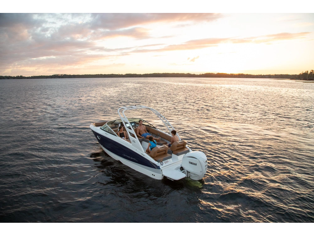 Regal LX4 LX4 2025 alt