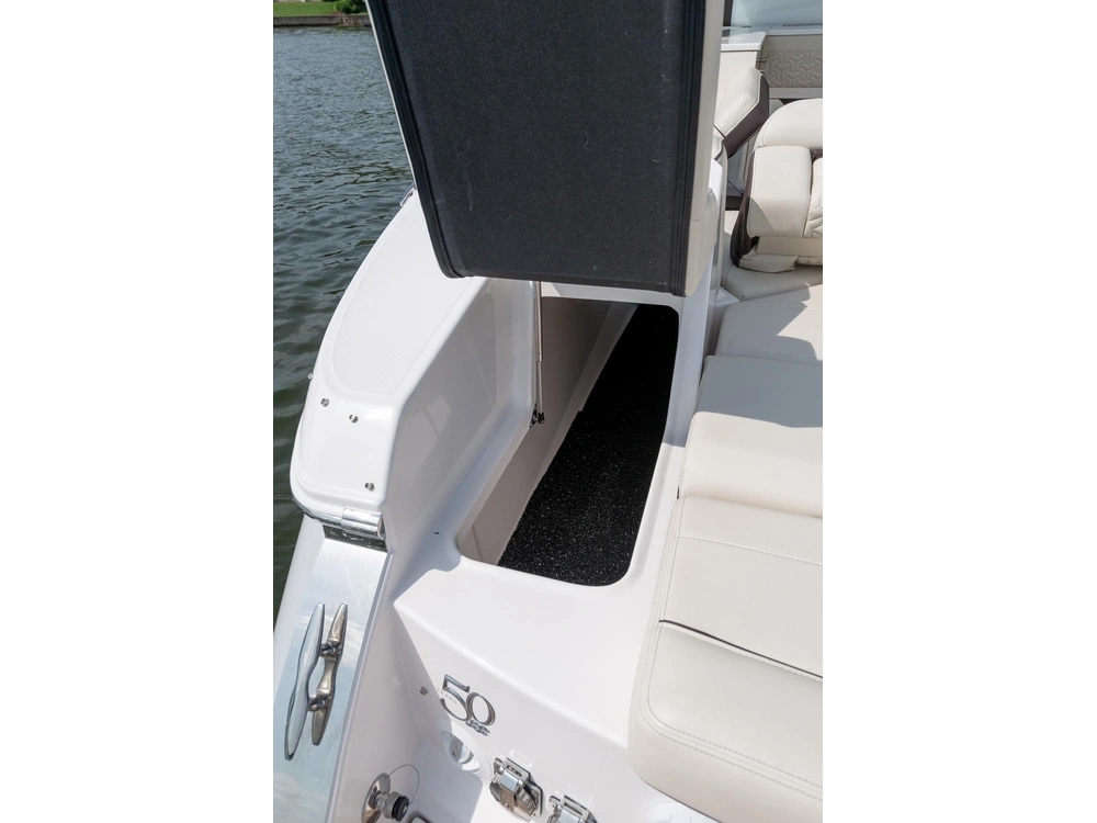 Regal LS36 LS36 2025 alt