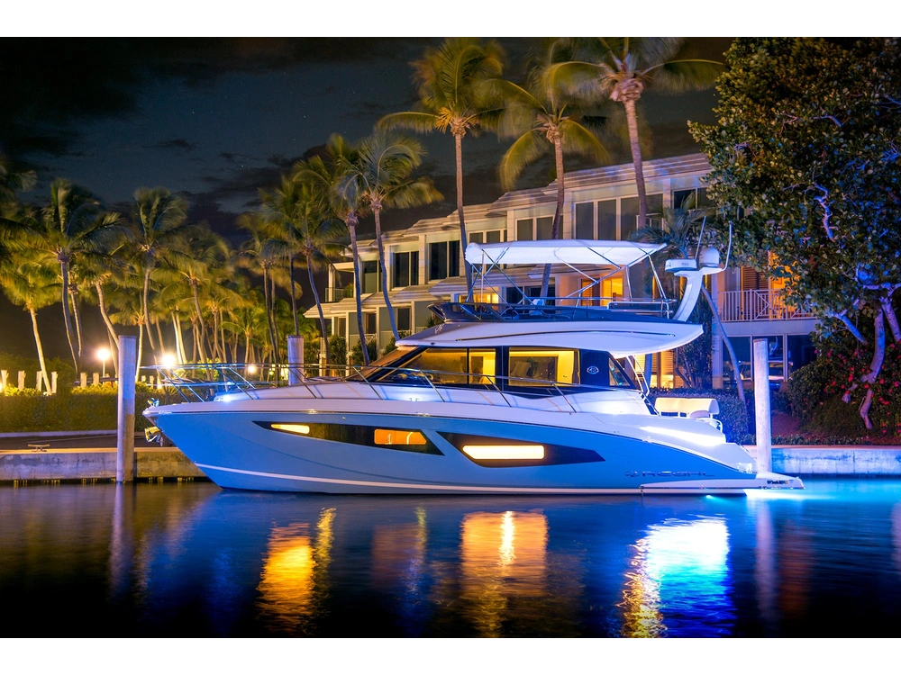 Regal 42 Fly 42 Fly 2025 alt