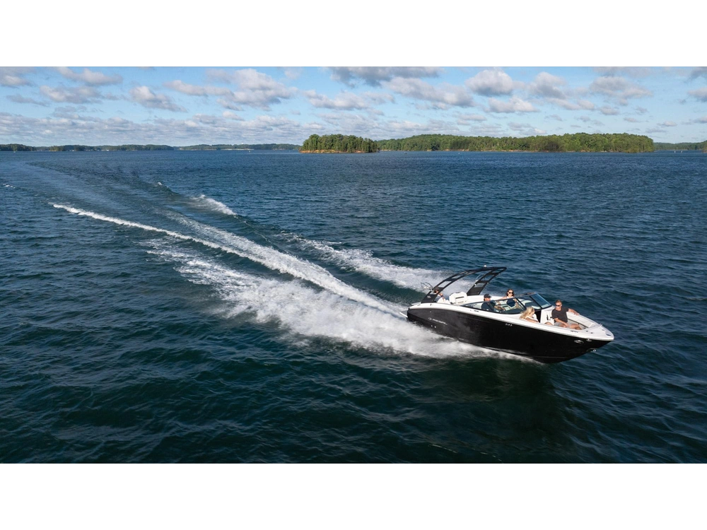 Regal LS6 Surf LS6 Surf 2025 alt