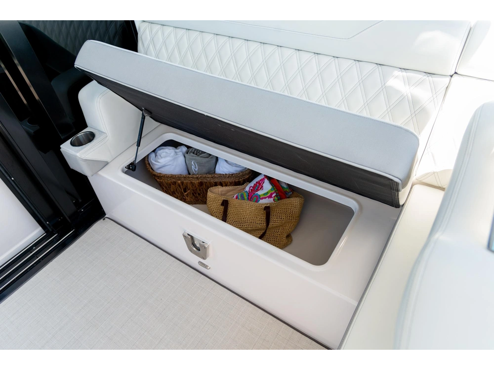 Regal 36 XO 36 XO 2025 alt