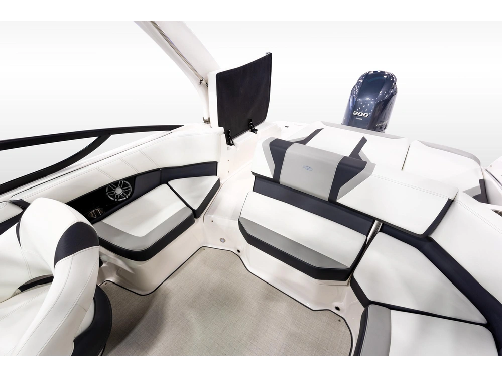 Regal 21 OBX 21 OBX 2025 alt