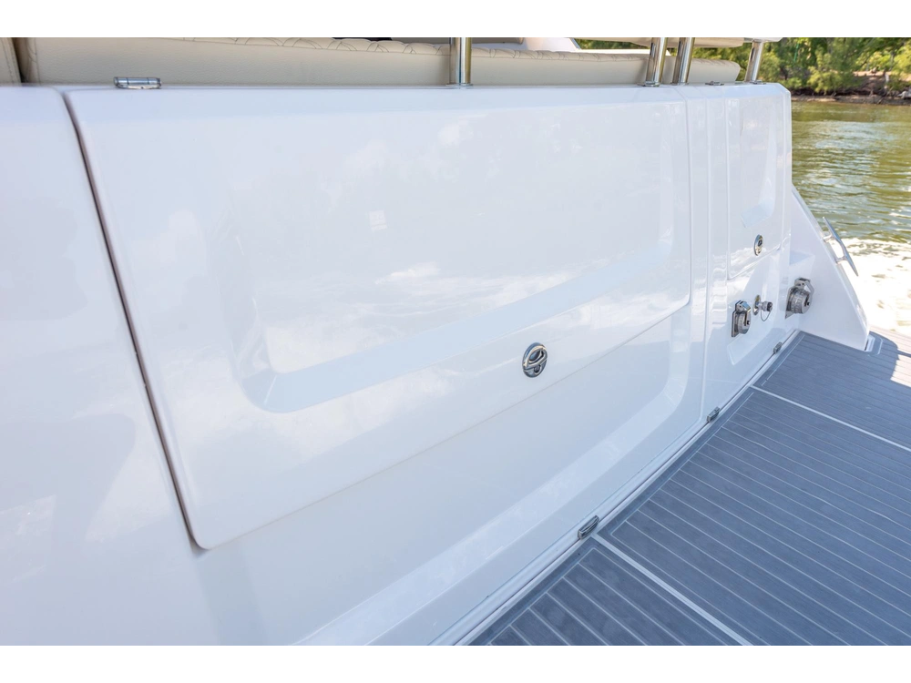 Regal 38 Grande Coupe 38 Grande Coupe 2025 alt