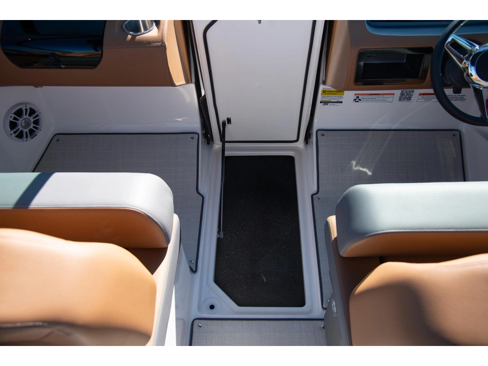 Regal LS2 LS2 2025 alt