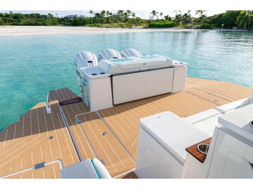 Regal 43 SAV 43 SAV 2025 alt