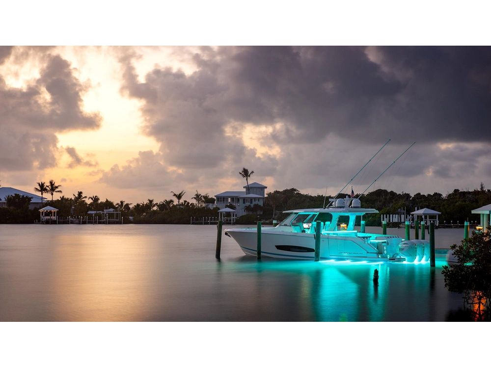 Regal 43 SAV 43 SAV 2025 alt