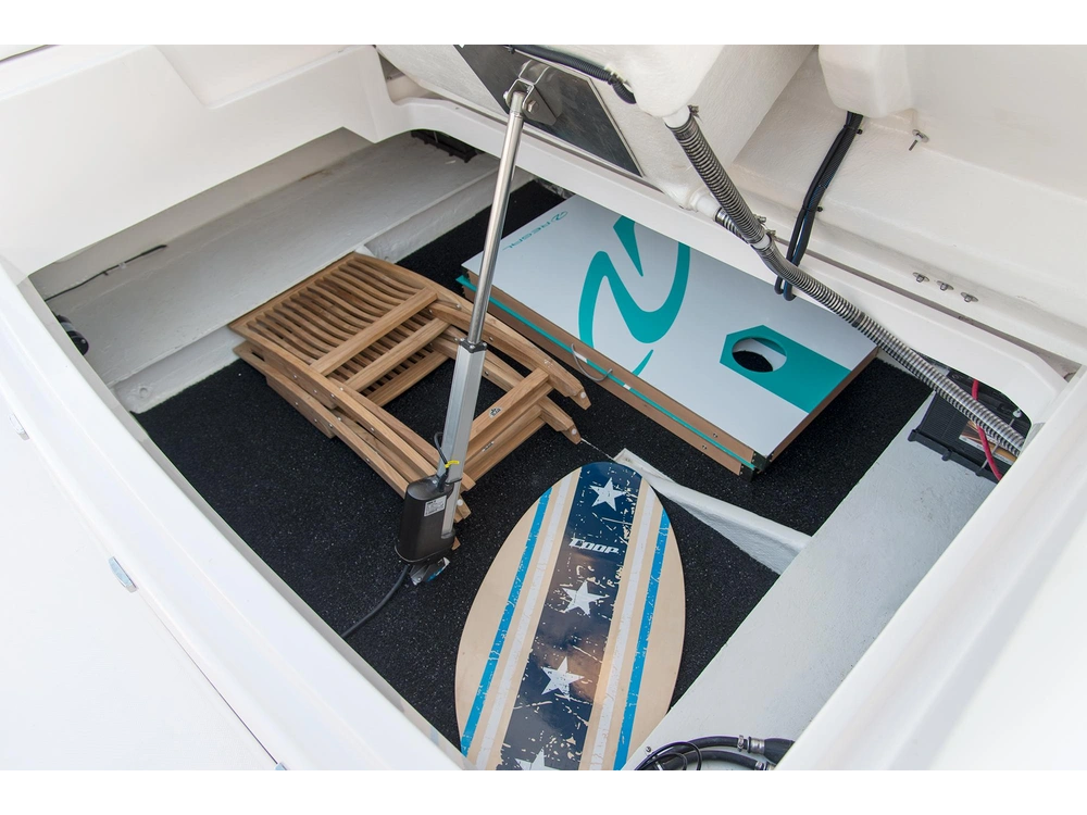 Regal 33 OBX 33 OBX 2025 alt