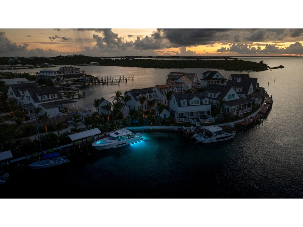 Regal 43 SAV 43 SAV 2025 alt