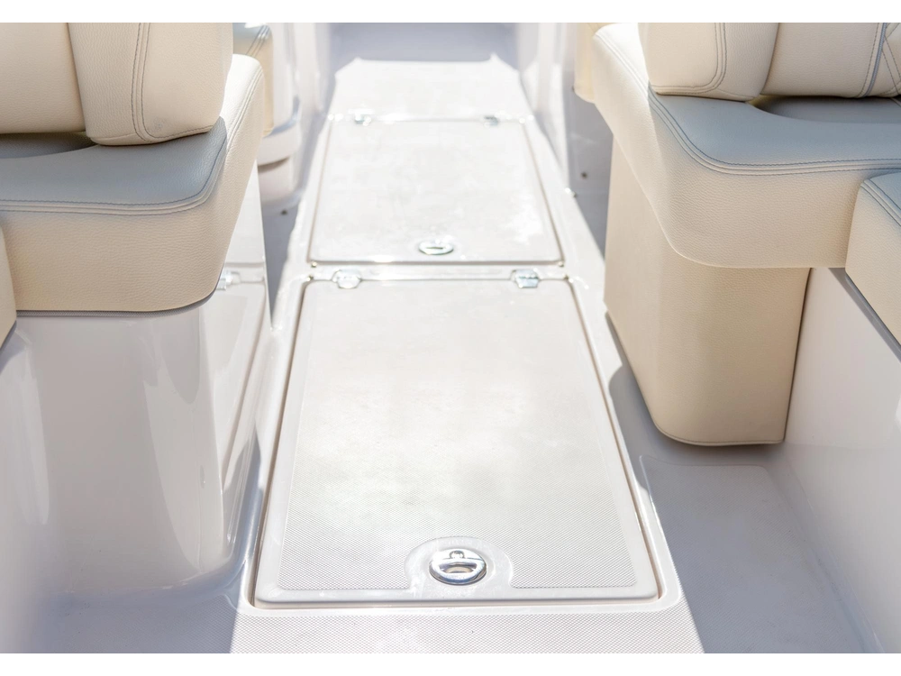 Regal LS6 LS6 2025 alt