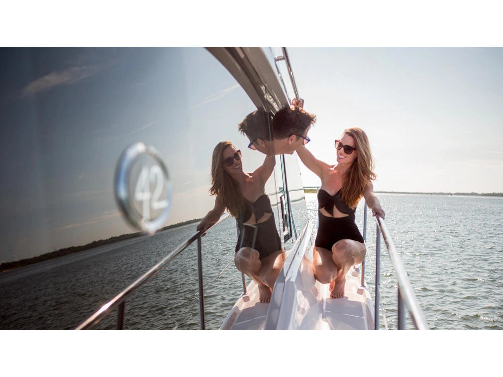 Regal 42 Grande Coupe 42 Grande Coupe 2025 alt