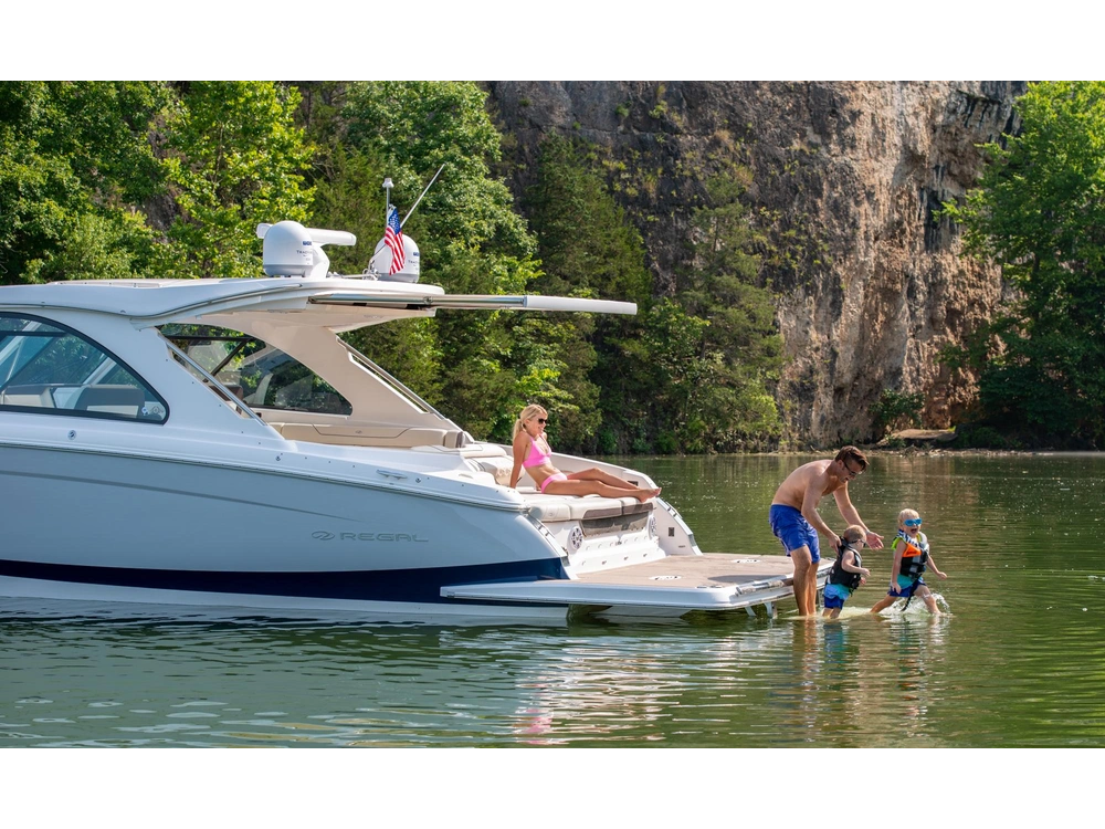 Regal LS36 LS36 2025 alt