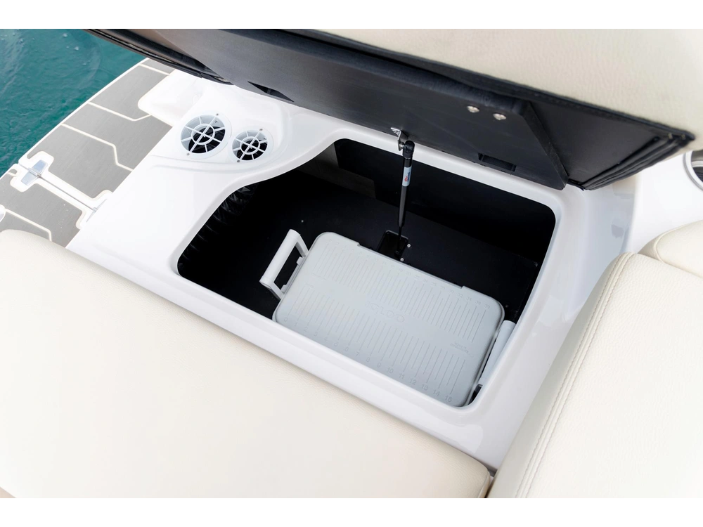 Regal 21 OBX 21 OBX 2025 alt