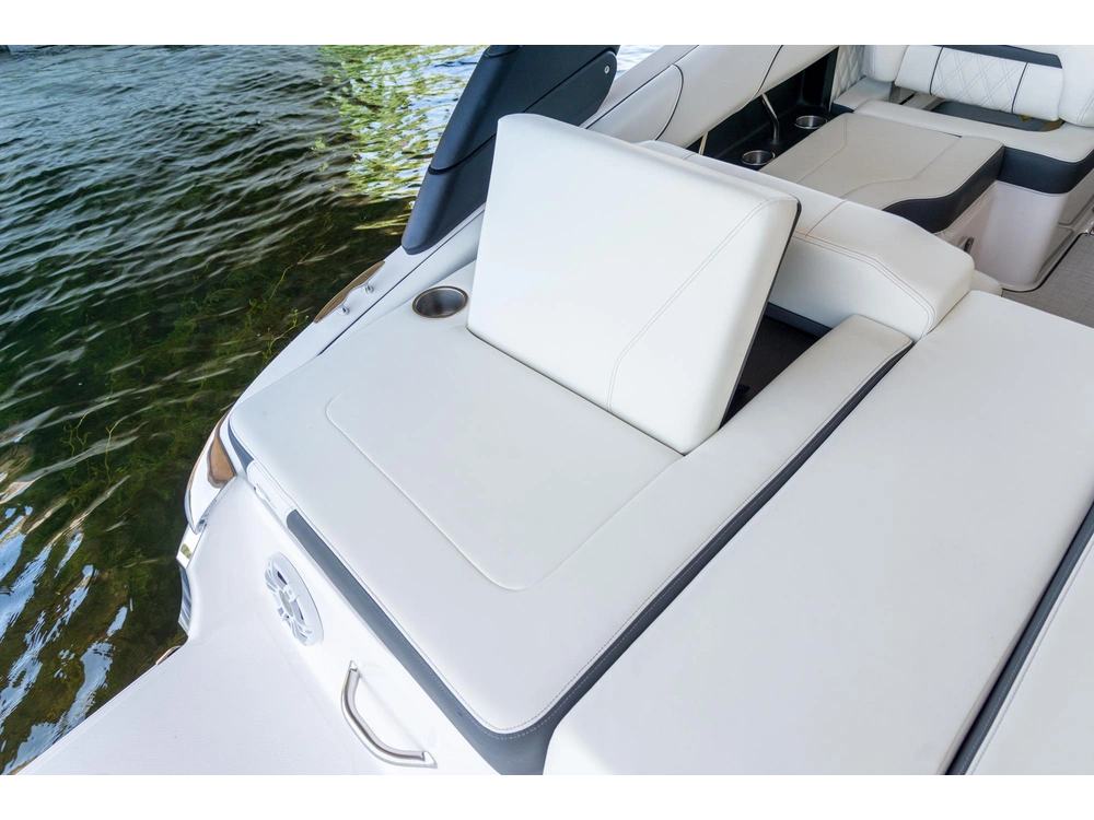 Regal LS2 LS2 2025 alt