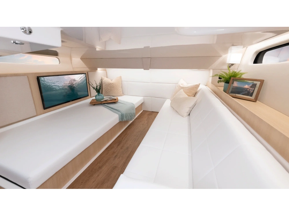 Regal 36 Grande Coupe 36 Grande Coupe 2025 alt