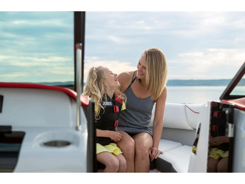 Regal LS2 Surf LS2 Surf 2025 alt