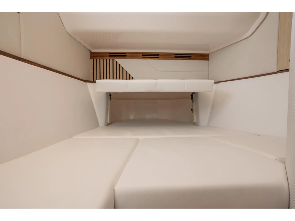 Regal 43 SAV 43 SAV 2025 alt