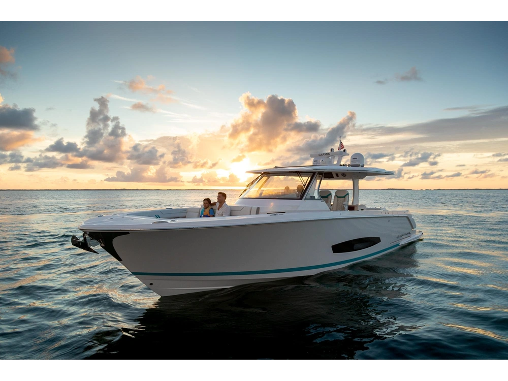 Regal 43 SAV 43 SAV 2025 alt