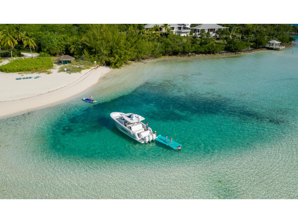 Regal 38 SAV 38 SAV 2025 alt