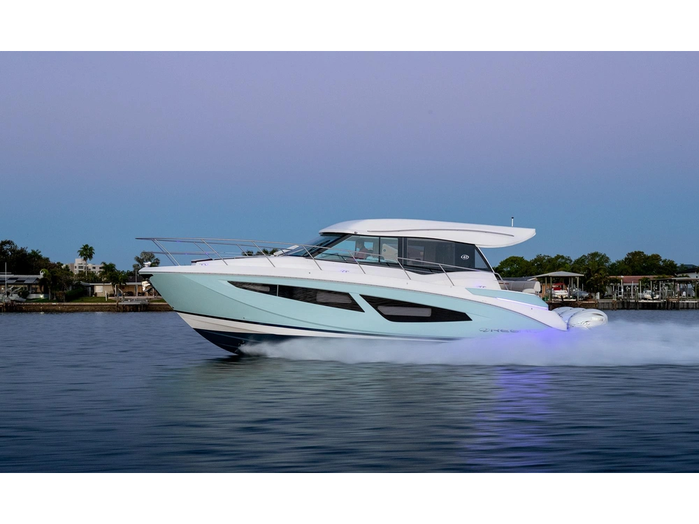 Regal 42 XO 42 XO 2025 alt