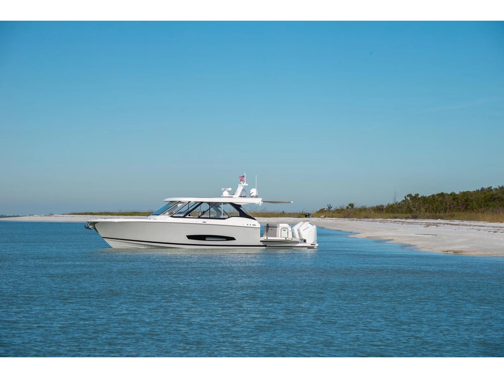 Regal LX43 LX43 2025 alt