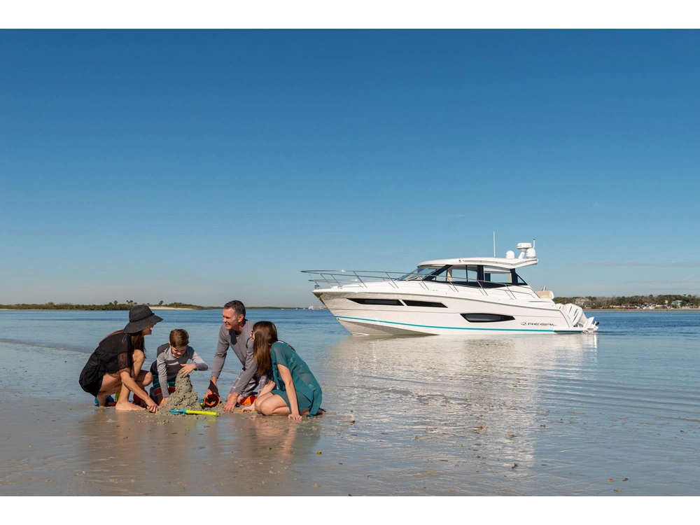 Regal 38 XO 38 XO 2025 alt