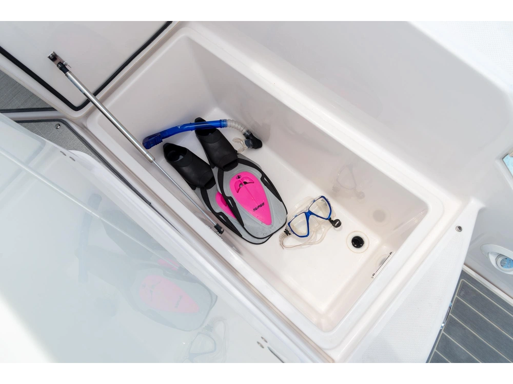 Regal 36 Grande Coupe 36 Grande Coupe 2025 alt