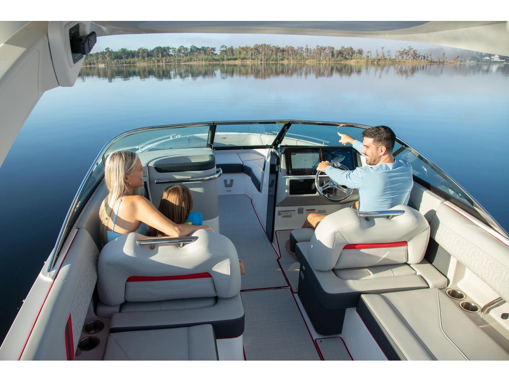 Regal LX6 LX6 2025 alt