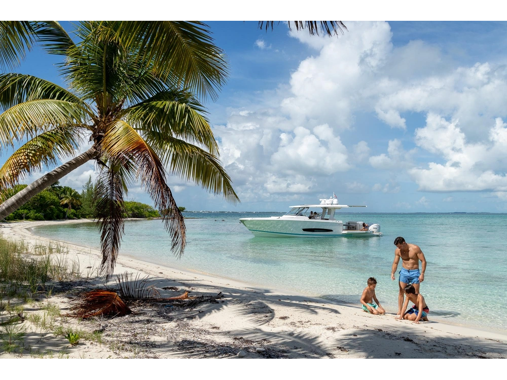 Regal 43 SAV 43 SAV 2025 alt