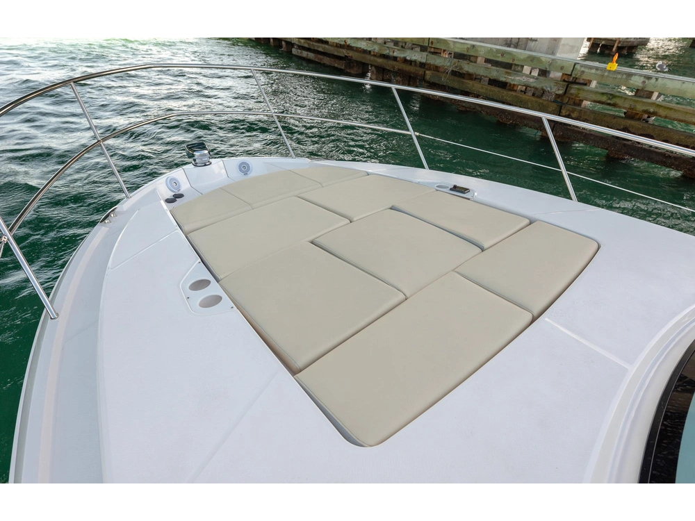 Regal 38 FXO 38 FXO 2025 alt