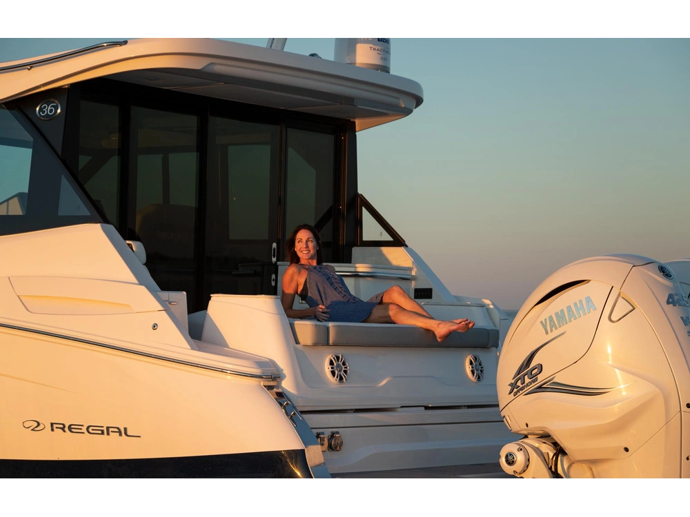 Regal 36 XO 36 XO 2025 alt