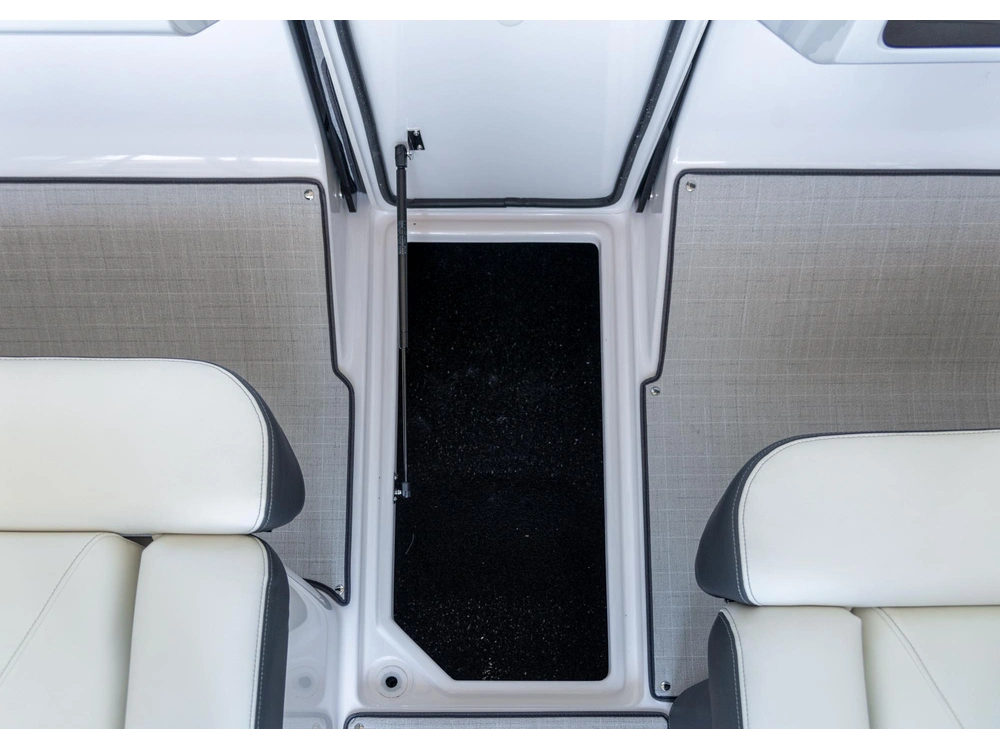 Regal LX2 LX2 2025 alt