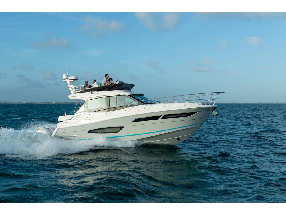 Regal 38 FXO 38 FXO 2025 alt