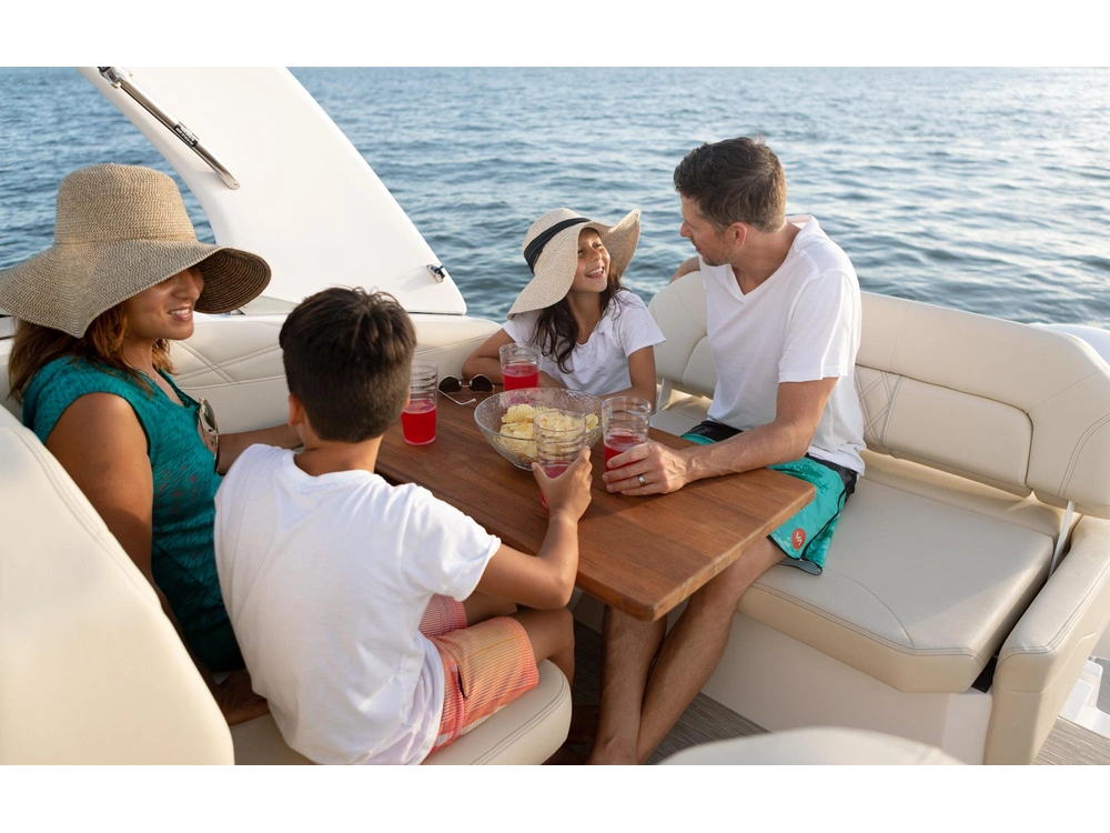 Regal 26 XO 26 XO 2025 alt