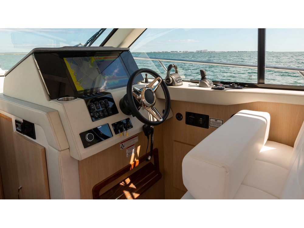 Regal 38 Grande Coupe 38 Grande Coupe 2025 alt