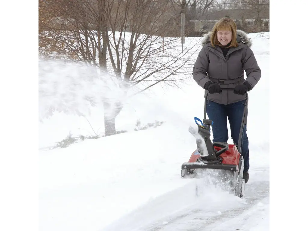 2025 Toro 18 in. (46 cm) Power Clear® 518 ZE Gas Snow Blower