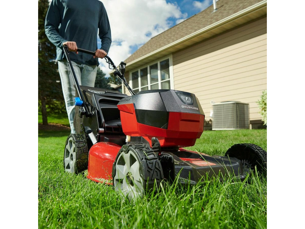 2025 Toro 60V Max* 21 in. (53 cm) Recycler® Self-Propel Lawn Mower - Battery Not Included 60V Max* 21 in. (53 cm) Recycler® Self-Propel Lawn Mower - Battery Not Included alt